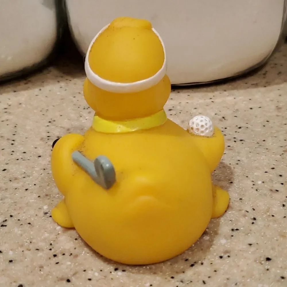 Pro Golfer Rubber Duck - Picture 3 of 5